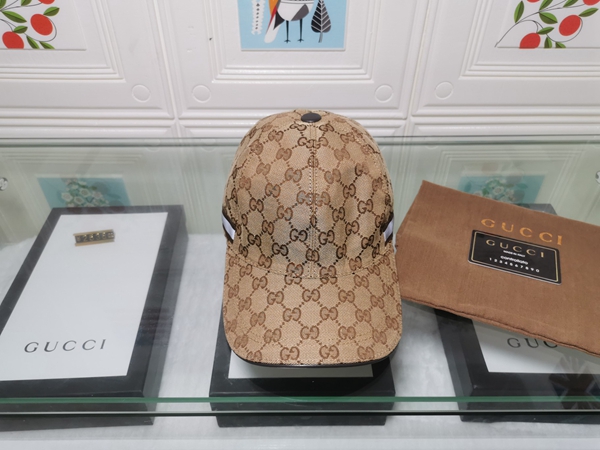 ブランド帽子着用イメージ